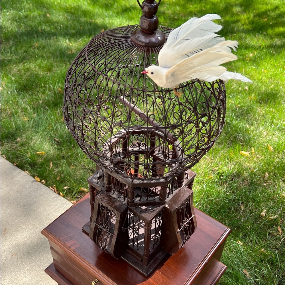 Antique Victorian Style Hot Air Balloon Shaped Wood Wire Decorative Birdcage - Picture 14 of 17